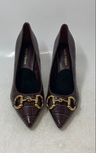Load image into Gallery viewer, Marc Fisher Womens Gruff Brown Croc-Embossed Pointed Toe Pump Heels Size 8M
