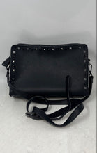 Load image into Gallery viewer, Unbranded Womens Black Pebble Faux Leather Studded Adjustable Strap Shoulder Bag
