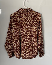 Load image into Gallery viewer, Ann Taylor Womens Brown Animal Print Long Sleeve Button-Up Shirt Size LP
