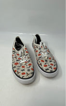 Load image into Gallery viewer, Isaac Mizrahi Womens White Orange Black Halloween Print Sneaker Shoes Size 6.5
