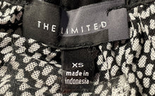 Load image into Gallery viewer, The Limited Womens Black White Printed 3/4 Sleeve Blouse Top Size XS
