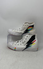 Load image into Gallery viewer, Converse Unisex Chuck Taylor All Star High White Sneaker Shoes Size W7.5 M5.5
