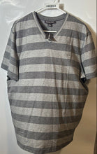 Load image into Gallery viewer, Michael Kors Gray Mens Short Sleeve Crew Neck Pullover T-Shirt Size XL
