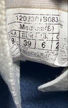 Load image into Gallery viewer, Brooks Womens Bedlam 3 1203301B083 Gray Low Top Lace-Up Sneaker Shoes Size 8B
