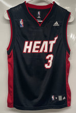Load image into Gallery viewer, Adidas Kids Black Red Miami Heat Dwyane Wade #3 Basketball Jersey Size M 10-12

