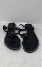 Load image into Gallery viewer, Michael Kors Womens Lucia Black Quilted Leather Flat Thong Sandals Size 7M
