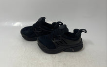 Load image into Gallery viewer, Nike Baby Little Presto 844767-003 Black Low Top Slip-On Sneaker Shoes Size 8C
