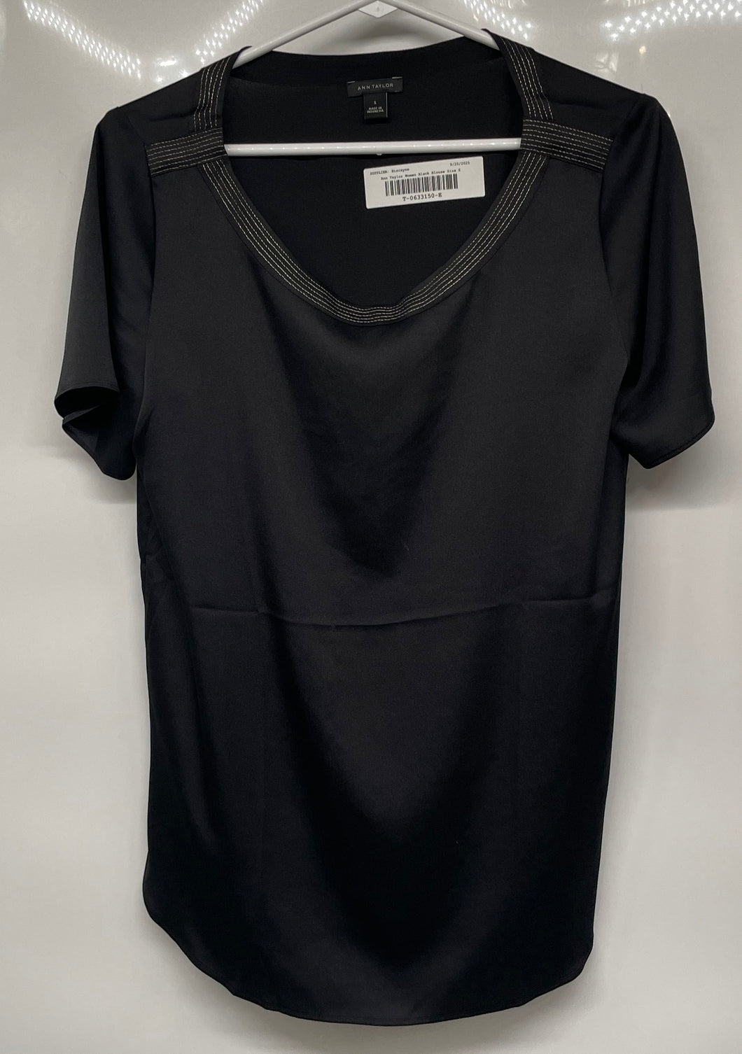 Ann Taylor Womens Black Short Sleeve Round Neck Pullover T-Shirt Size Small