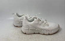 Load image into Gallery viewer, Crane Womens 843051 White Round Toe Low Top Lace-Up Sneaker Shoes Size 8
