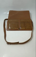 Load image into Gallery viewer, Cuero Vaca Womens Beige Animal Print Inner Pockets Shoulder Purse
