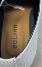 Load image into Gallery viewer, Bolano Mens Bandit White Square Toe Lace-Up Oxford Dress Shoes Size 10
