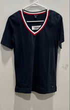 Load image into Gallery viewer, Tommy Hilfiger Womens Navy Blue Short Sleeve V-Neck Pullover T-Shirt Size XS
