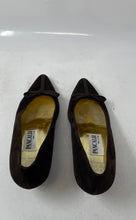 Load image into Gallery viewer, Pancaldi Womens Arianna Brown Bow Suede Pointed Toe Kitten Pump Heels Size 7
