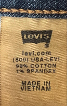 Load image into Gallery viewer, Levi's Womens 515 Blue Medium Wash Denim Bootcut Jeans Size 10S
