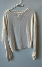 Load image into Gallery viewer, Abercrombie &amp; Fitch Womens Beige Waffle-Knit Long Sleeve Pullover Sweater Size M
