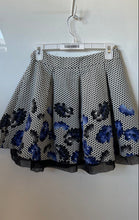 Load image into Gallery viewer, Express Womens Black White Polka Dot Print Pleated Back Zip Mini Skirt Size 2
