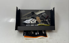 Load image into Gallery viewer, Motatoys 6036 Smartphone Controlled Helicopter Drone With Accessories Untested
