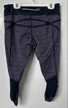 Load image into Gallery viewer, Lululemon Womens Purple Black Striped Activewear Capri Leggings Size 6
