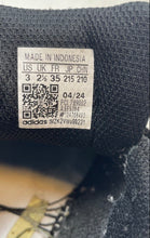 Load image into Gallery viewer, Adidas Unisex Kids Superstar C EF5394 Black White Leather Sneaker Shoes Size 3

