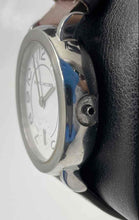 Load image into Gallery viewer, Authentic Marc Jacobs Women's Brown Leather Silver-Tone Watch
