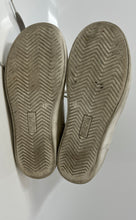 Load image into Gallery viewer, Michael Kors Kids White Gold Leather Lace-Up Sneakers Shoes Size 13
