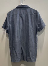 Load image into Gallery viewer, Perry Ellis Mens Gray Short Sleeve Stretch Slim Fit Button-Up Shirt Size Large
