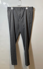 Load image into Gallery viewer, Hugo Boss Mens Gray Slash Pockets Flat Front Straight Leg Dress Pants Size 36R
