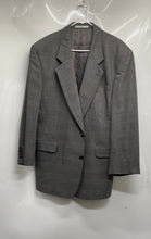 Load image into Gallery viewer, Hugo Boss Mens Gray Wool Long Sleeve Notch Lapel Two-Button Blazer Size 44R
