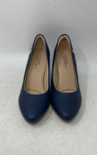 Load image into Gallery viewer, Modare UltraConforto Womens Blue Slip-On Round Toe Block Pump Heels Size 8
