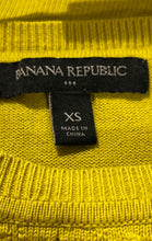 Load image into Gallery viewer, Banana Republic Womens Yellow Long Sleeve Round Neck Pullover Sweater Size XS
