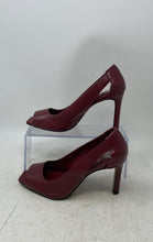 Load image into Gallery viewer, Vince Camuto Womens Lizanie Burgundy Leather Peep Toe Pump Heels Size 6.5M
