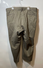 Load image into Gallery viewer, Wrangler Mens Brown Flat Front Comfort Solutions Series Chino Pants Size 42X29
