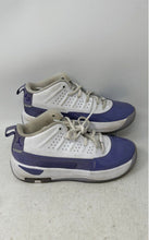 Load image into Gallery viewer, Nike Boys Jordan Max Aura 7 HQ2089-115 White Purple Sneaker Shoes Size 4Y
