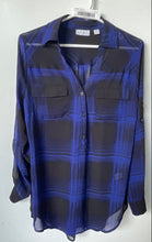 Load image into Gallery viewer, New York &amp; Company Womens Blue Plaid Long Sleeve Collared Button-Up Shirt Size M
