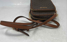 Load image into Gallery viewer, Michael Kors Womens Jet Set Travel Brown Leather Signature Print Crossbody Bag
