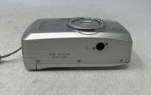 Load image into Gallery viewer, Samsung Maxima Zoom 105Ti Quartz Date Silver 35mm Film Camera Not Tested
