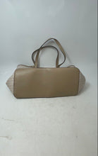 Load image into Gallery viewer, Guess Womens Beige Monogram Print Leather Inner Pockets Double Handles Tote Bag
