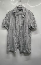 Load image into Gallery viewer, Claiborne Mens Gray Striped Short Sleeve Collared Button-Up Shirt Size Medium
