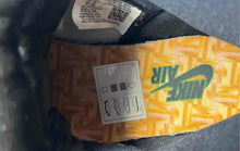Load image into Gallery viewer, Nike Womens Jordan 1 Retro High DB4612-300 Green Black White Sneaker Shoes Sz 9
