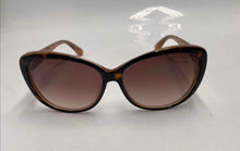 Load image into Gallery viewer, Authentic Marc by Marc Jacobs Brown Havana Sunglasses With Case
