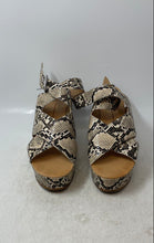 Load image into Gallery viewer, Dolce Vita Womens Lenni Beige Brown Snake Print Buckle Platform Sandals Size 10M
