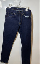 Load image into Gallery viewer, Gap Mens Blue Denim 5-Pocket Design Button Athletic Tapered Leg Jeans Size 31x32
