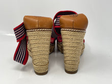 Load image into Gallery viewer, Authentic Tory Burch Womens Red Beige Wedge Espadrille Sandals Size 7B Damaged
