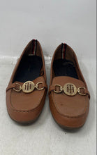 Load image into Gallery viewer, Tommy Hilfiger Womens Harmeni Brown Almond Toe Slip-On Loafer Shoes Size 8.5M
