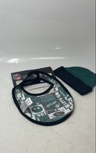 Load image into Gallery viewer, NFL Baby Green Philadelphia Eagles 2 Piece Hat And Bib Set Size 18M
