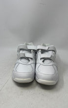 Load image into Gallery viewer, New Balance Mens 475 MW475VW White Low Top Hook &amp; Loop Sneaker Shoes Size 9 4E
