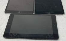 Load image into Gallery viewer, Lot Of 3 Pcs Apple iPads Touchscreen Mixed Tablets Not Tested Locked For Parts
