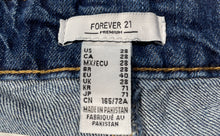 Load image into Gallery viewer, Forever 21 Womens Blue Denim Floral Pockets Raw Hem Cut-Off Shorts Size 28
