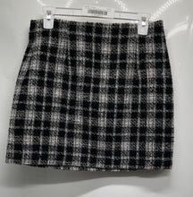 Load image into Gallery viewer, Zara Womens Black White Woven Tweed Plaid Back Zipper Mini Skirt Size Medium
