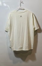 Load image into Gallery viewer, Jordan Mens White Cotton Crew Neck Short Sleeve Pullover T-Shirt Size Medium

